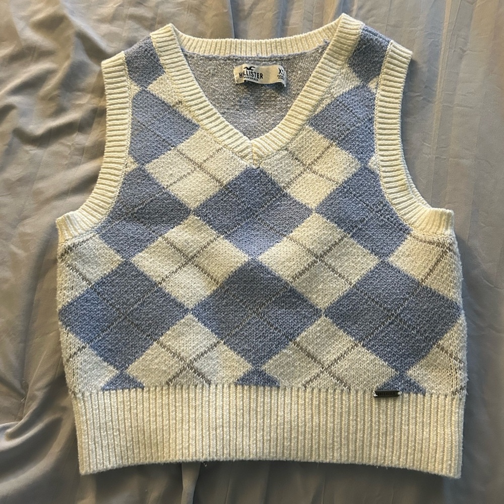 Hollister Blue and White Argyle Sweater Vest
